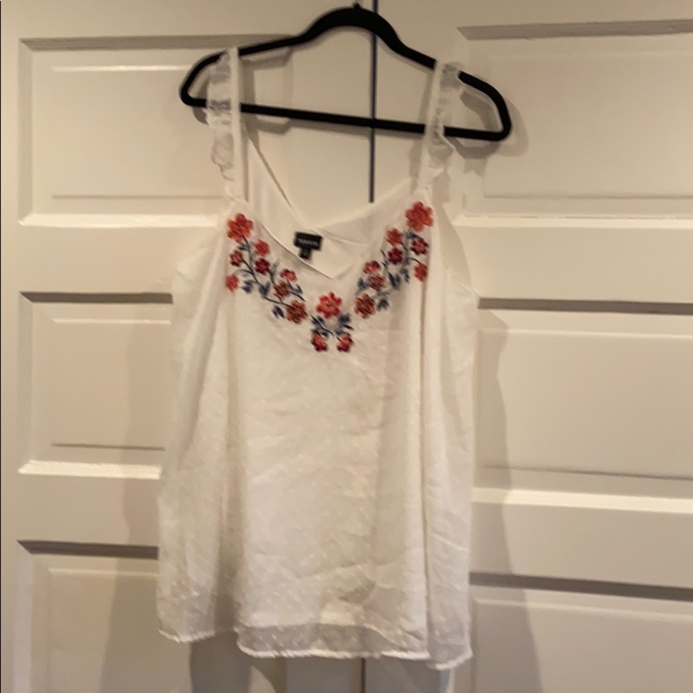 Ruffle spaghetti string flower top